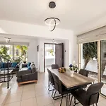 Palms 31 * Protaras