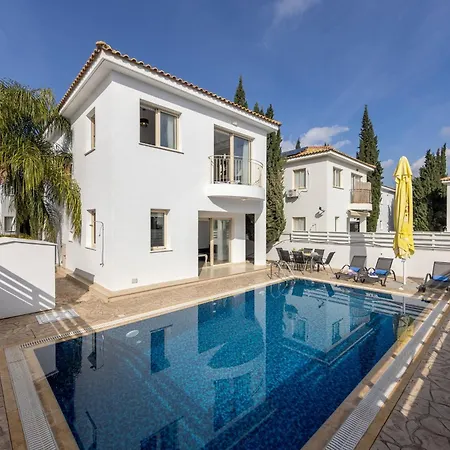 וילה Palms 31 פרוטאראס